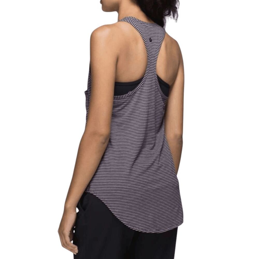 LULULEMON ATHLETICA Yogi Racerback Size 6